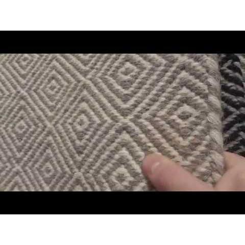 Unamourdetapis -Tapis LOOK 604 COULEUR NATUREL SANS TEINTURE beige (37-604-001-102) marque LOOK