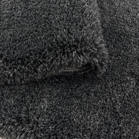 UNI B