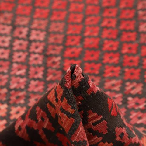KILIM 11