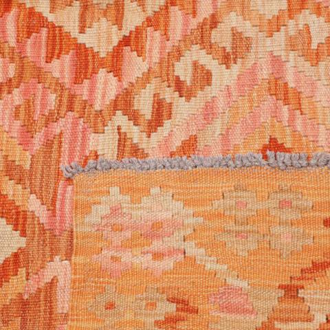 KILIM 37