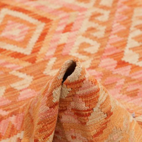 KILIM 37