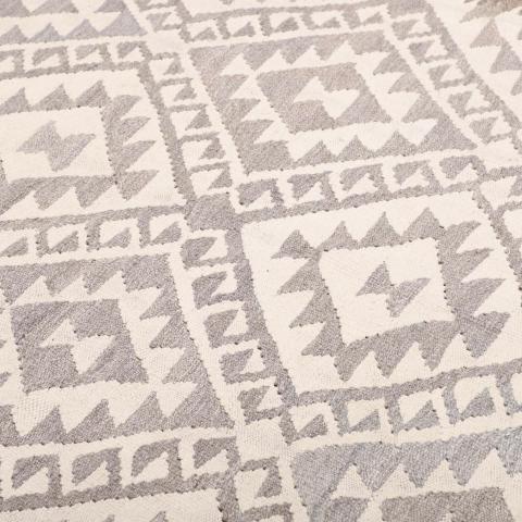 KILIM 67