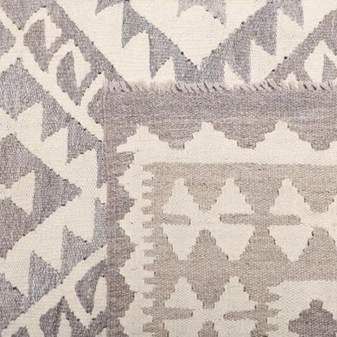KILIM 67