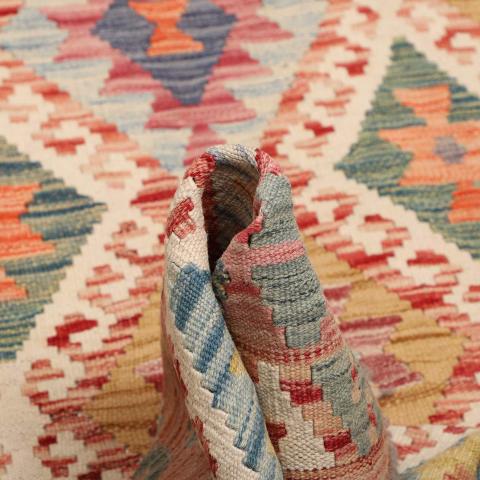 KILIM 69
