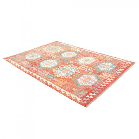 KILIM 82