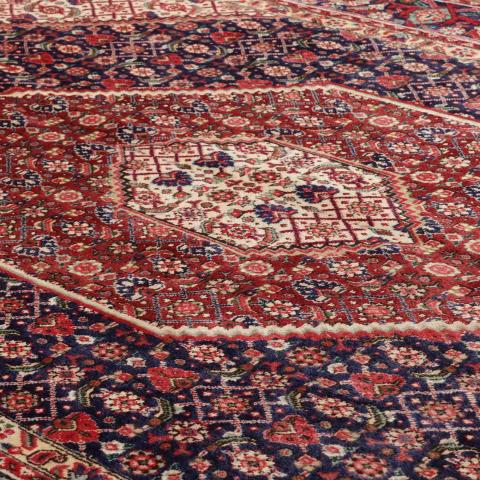 TABRIZ D